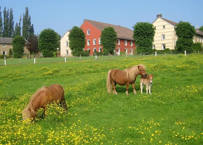 別荘 Bungalowpark Landsrade-1 By Interhome